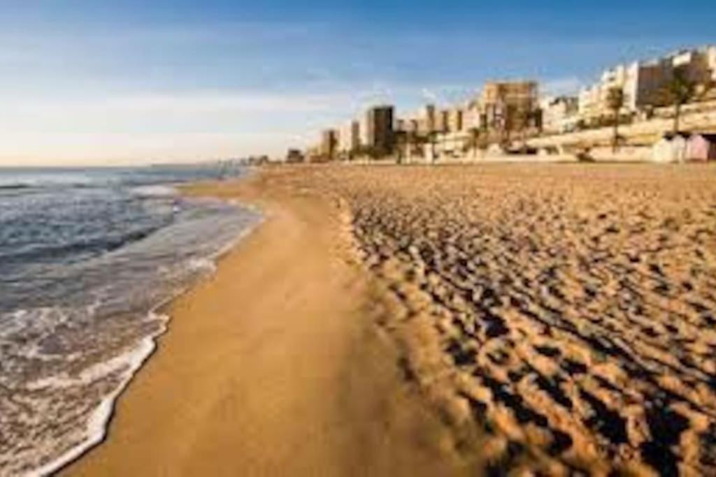 A 1 Minuto De La Playa Del Campello Lejlighed Eksteriør billede