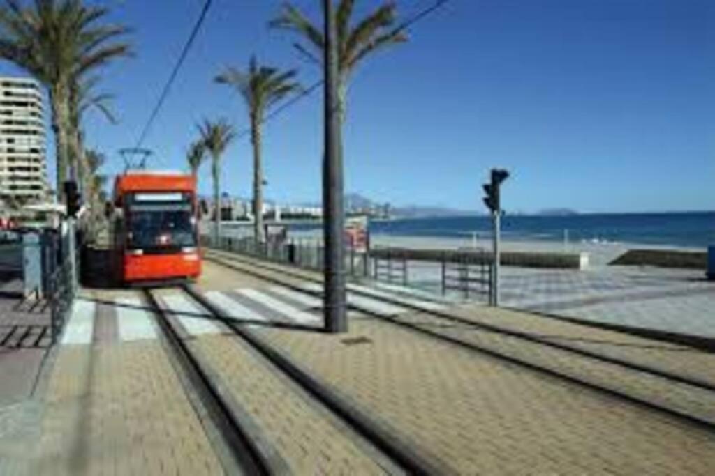 A 1 Minuto De La Playa Del Campello Lejlighed Eksteriør billede